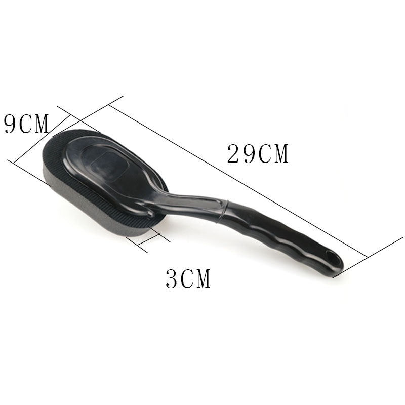 Long handle car tire waxing sponge brush with measurement guide for precise wheel cleaning and detailing