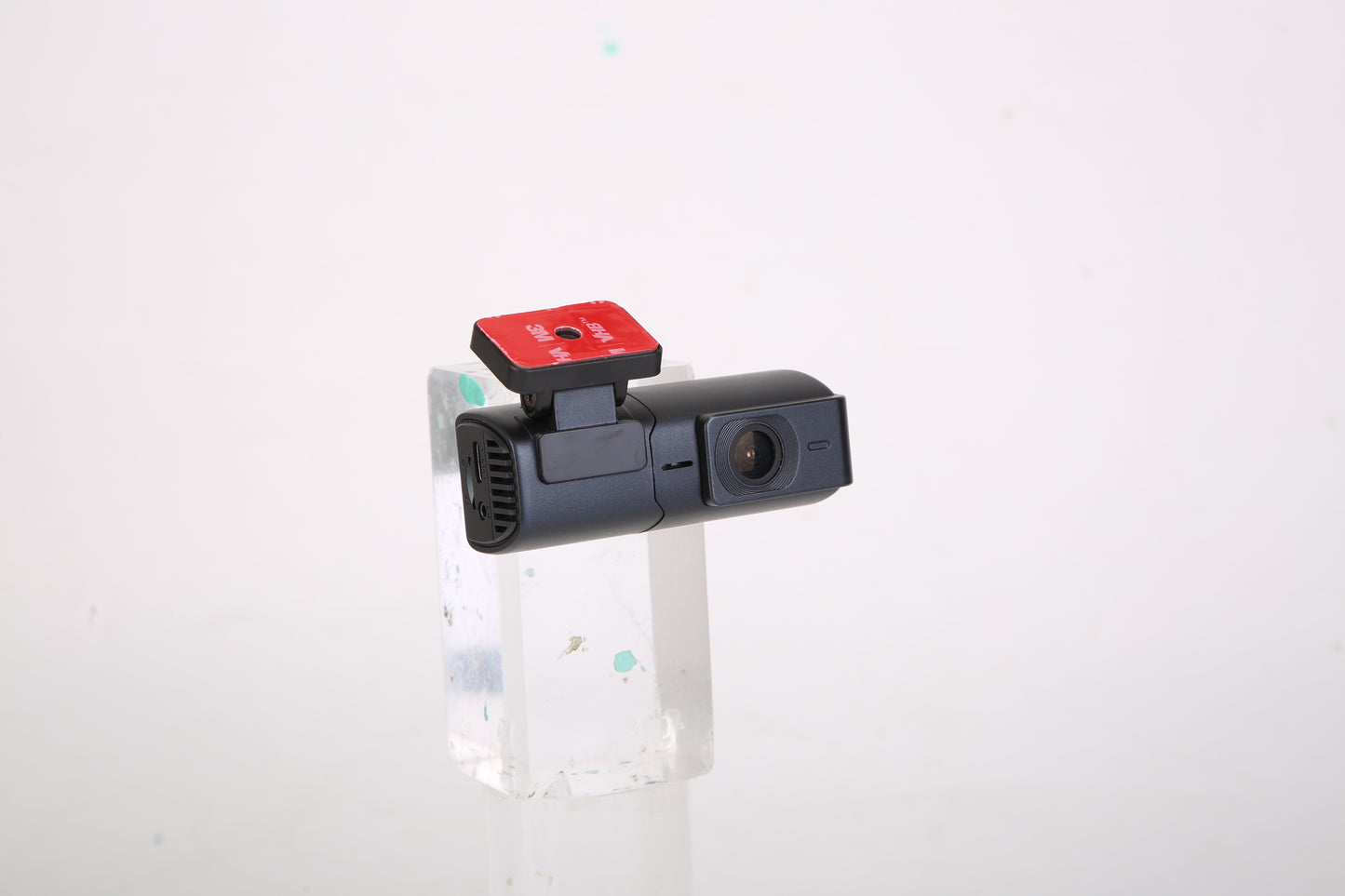 Motify 2K Smart Dash Cam with WiFi & Night Vision | 140° Wide Angle | 32GB Card Included